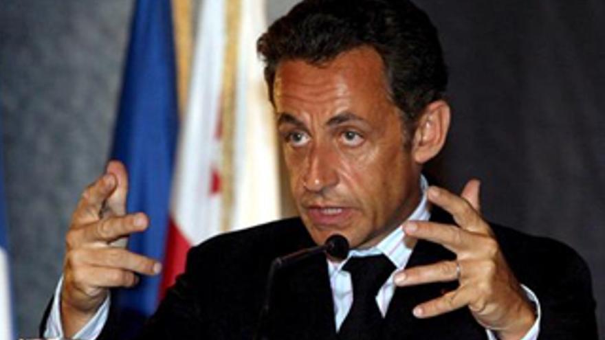 Sarkozy viaja a Afganistán tras la muerte de diez soldados franceses