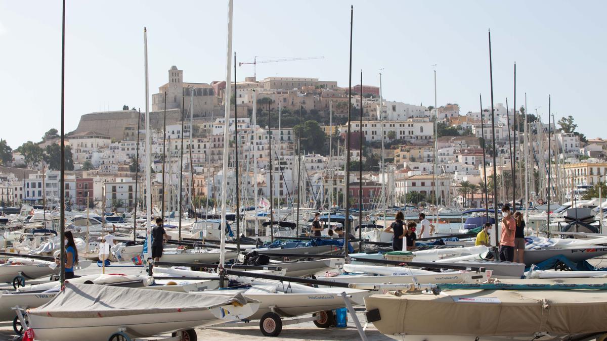 La escuela de vela del Club Náutico Ibiza.