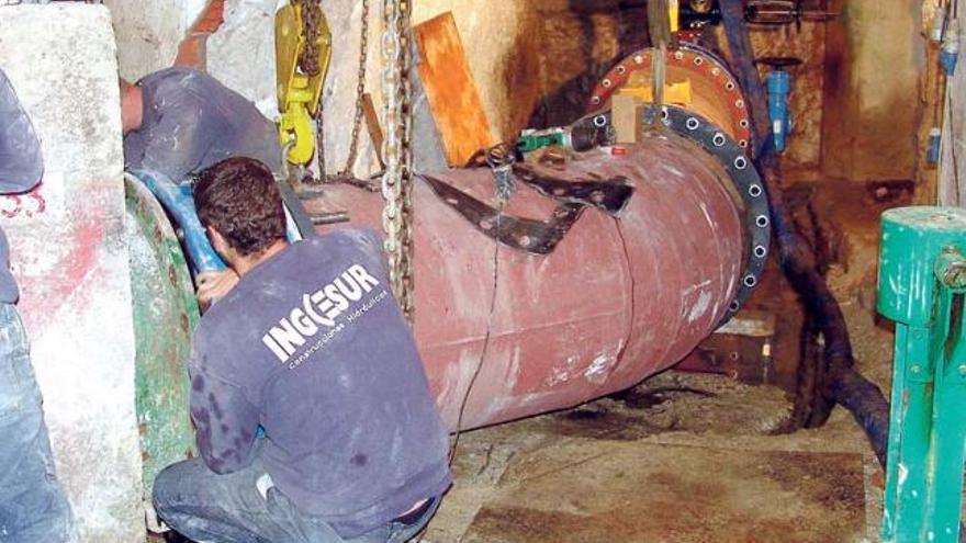 La CHJ cierra el suministro de Guadalest a la Marina Baixa para reparar una válvula