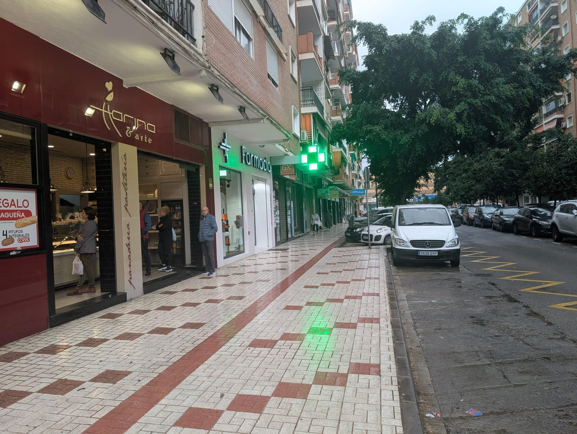 La Paz vac�a por la alerta roja por lluvia5.jpg