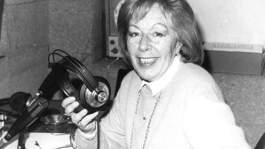 El adiós del periodismo a Menchu Álvarez del Valle, gran voz de la radio