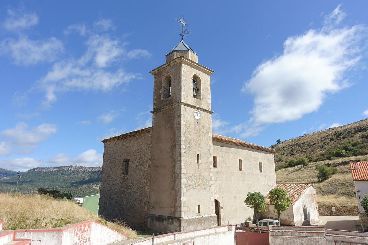 Iglesia de Nuestra Señora de la Asunción, Huélamo 01