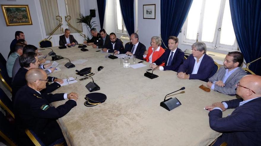 Foto de la reunión de la Junta Local de Seguridad