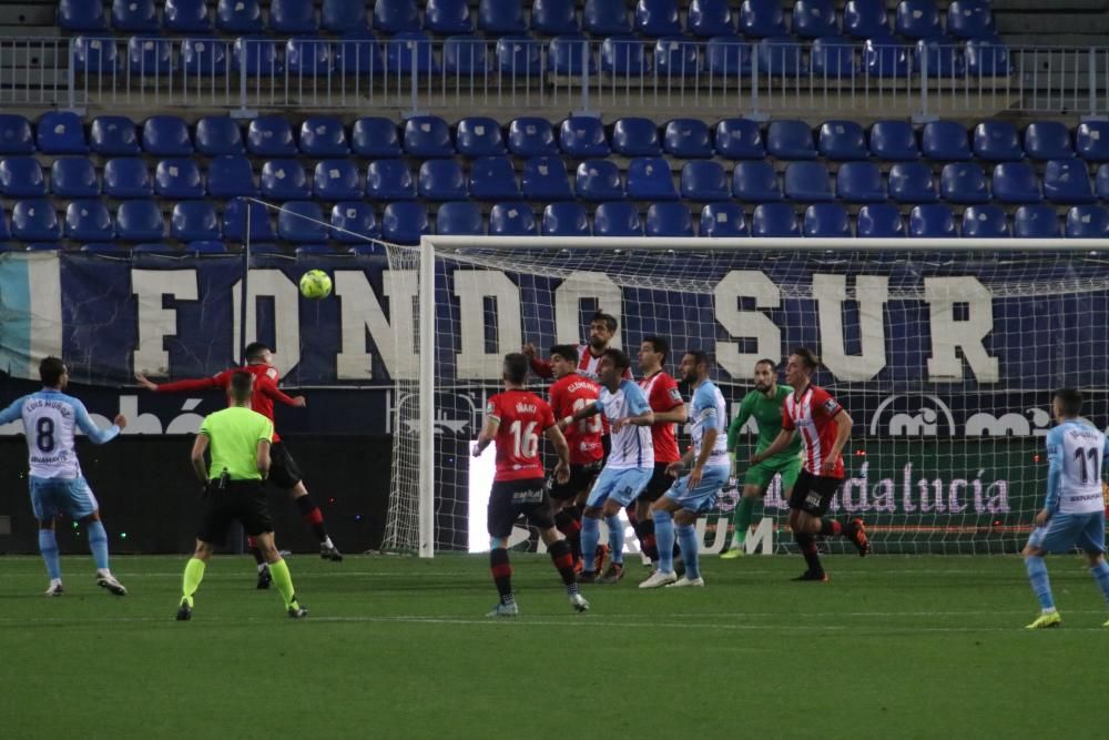 Partido de la Liga SmartBank: Málaga CF - Logroñés.