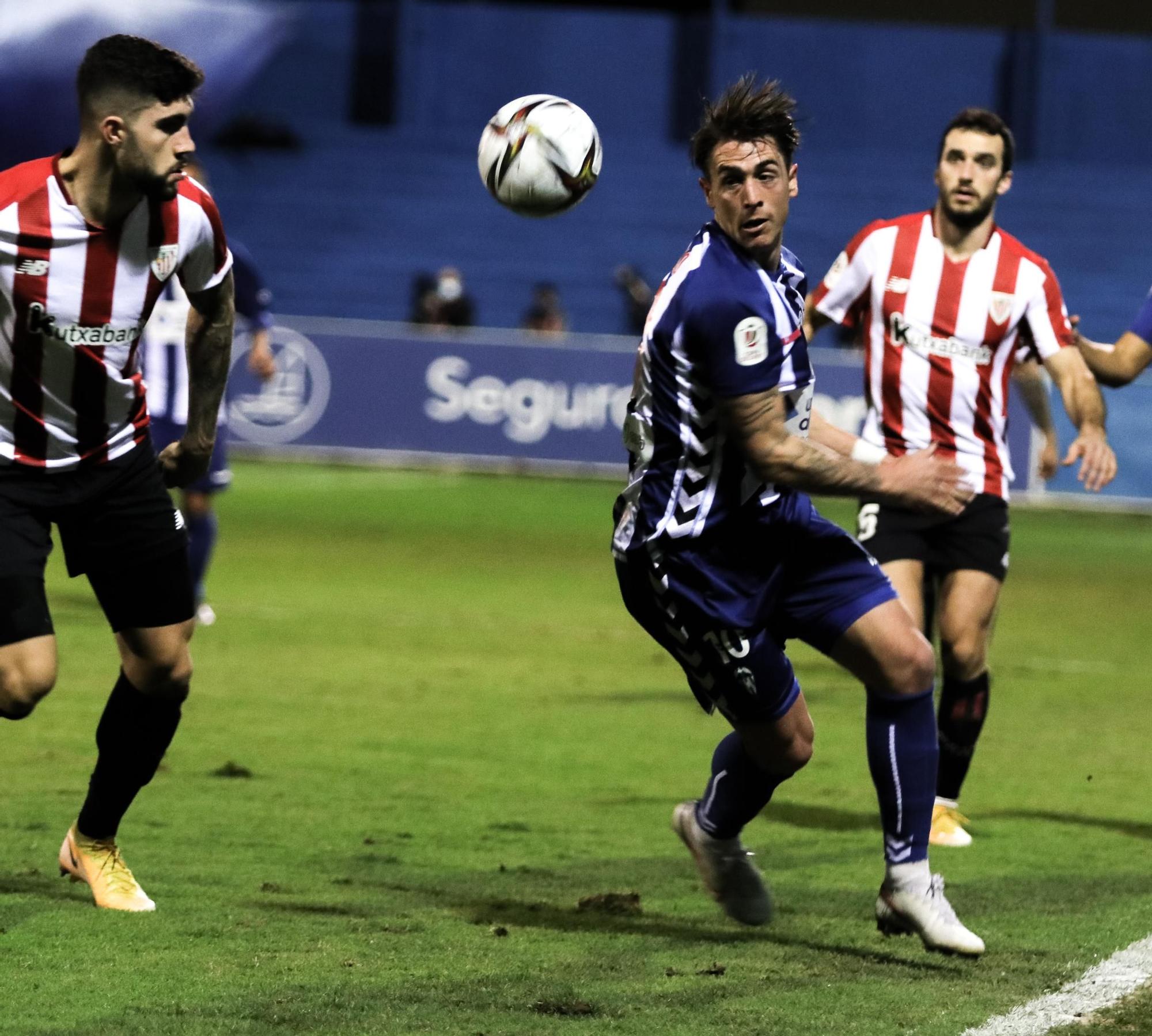 El supercampeón sufre en Alcoy (Alcoyano 1 - Athletic 2)