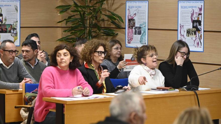 El PP alerta de menos recogidas de basura y teme un «colapso» en verano