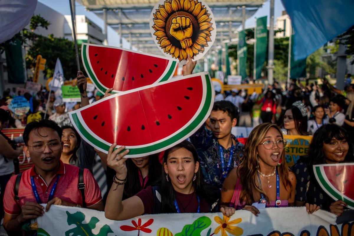 El grito de las víctimas del caos climático sacude Dubái