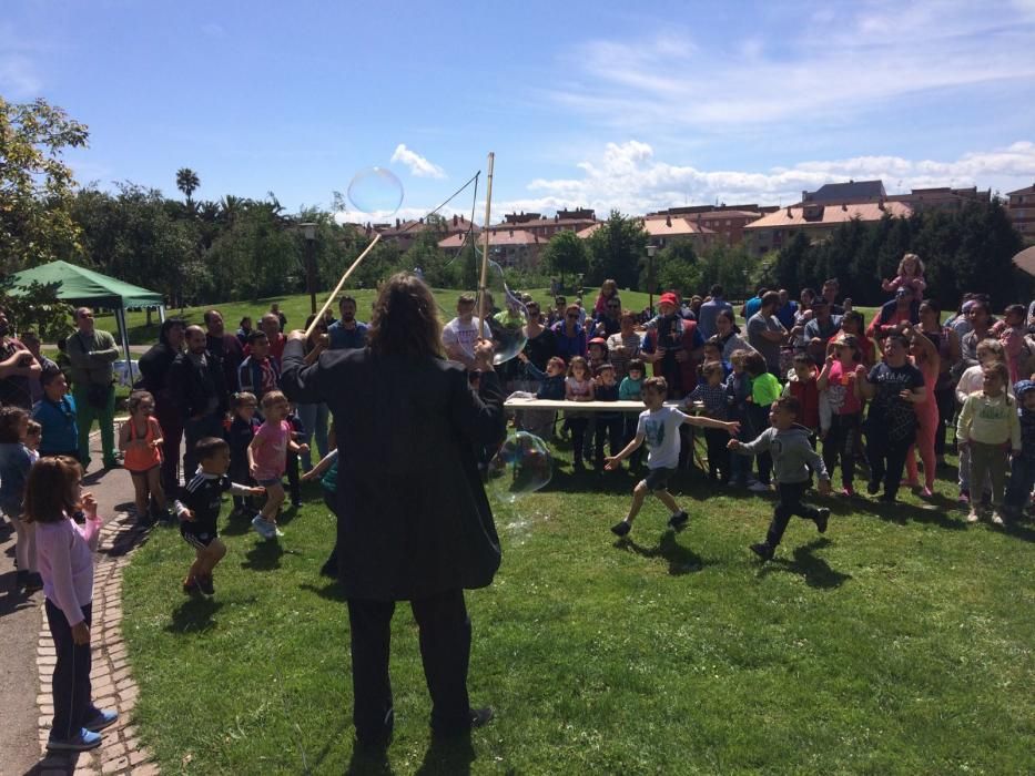 Participantes en la fiesta familiar de El Lauredal