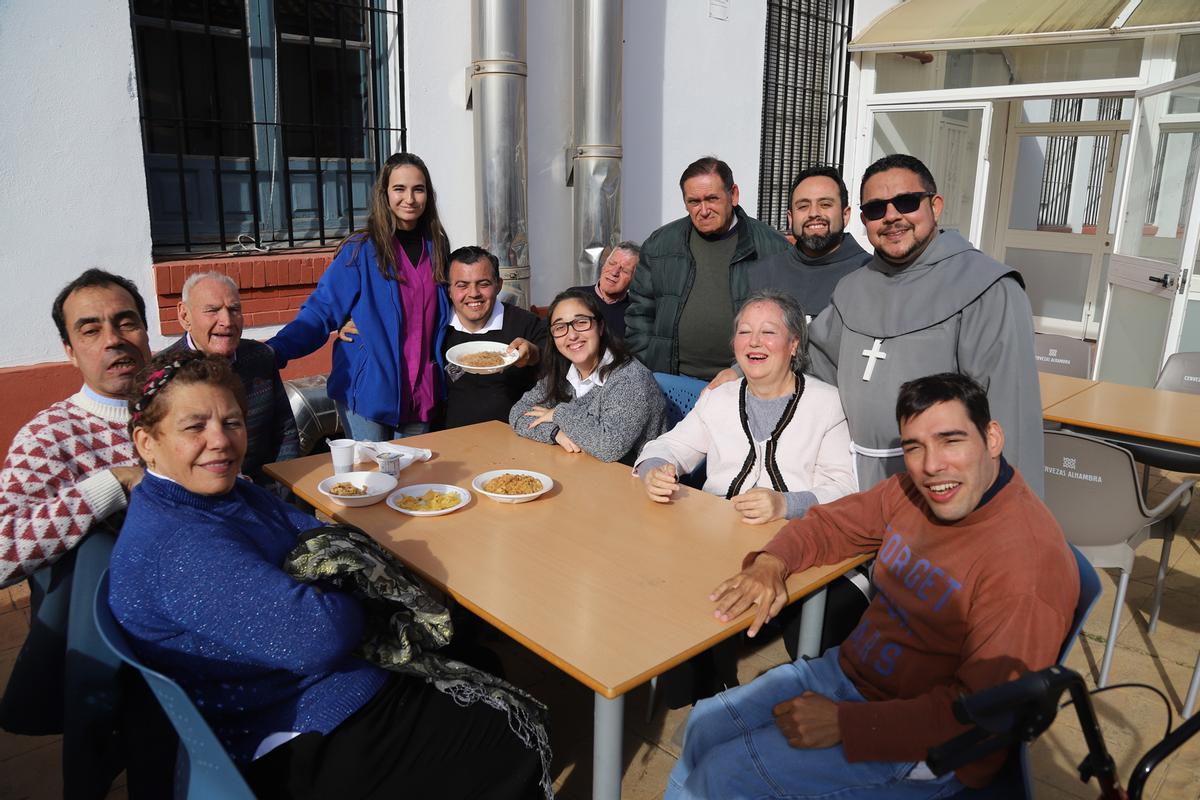 Cruz Blanca celebra sus migas solidarias Cruz Blanca celebra sus migas solidarias