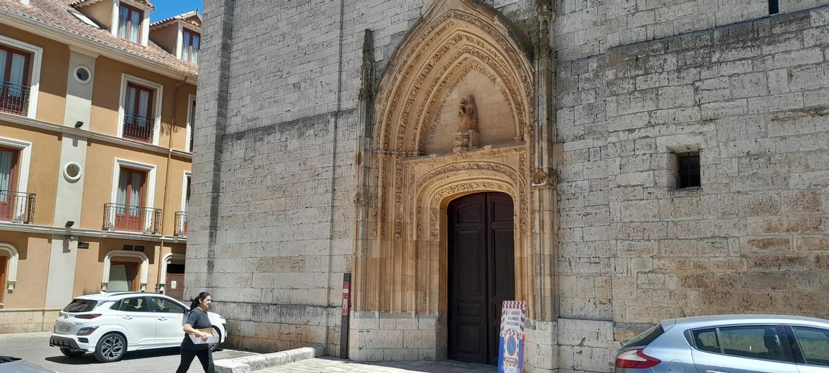 Iglesia de San Julián de los Caballeros, donde tendrán lugar las elecciones.