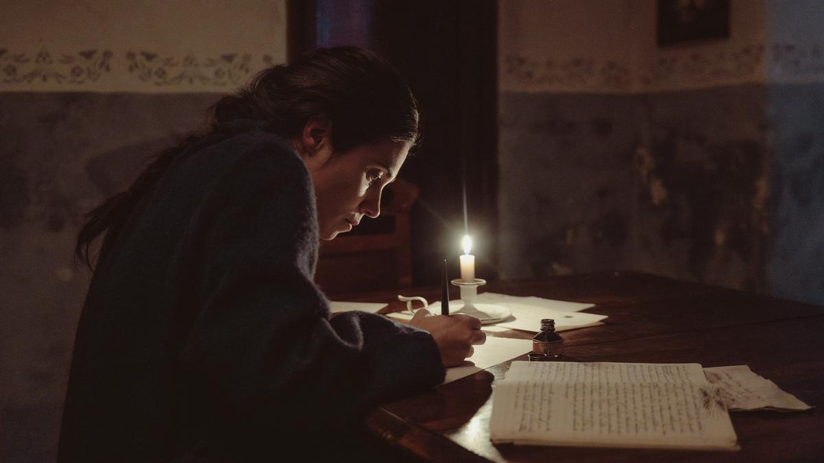 Celia Rico vuelve a los cines con La buena letra, un homenaje a las mujeres invisibles de la posguerra