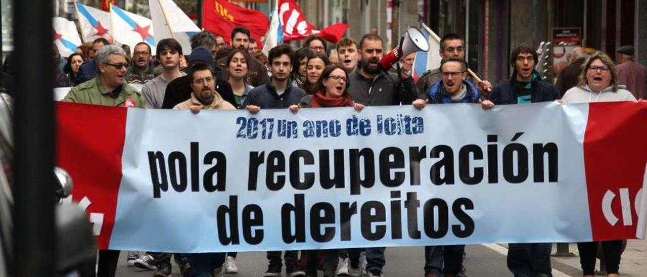 Manifestación del 1 de mayo convocada por la CIG en A Estrada. // Bernabé/Cris M.V.