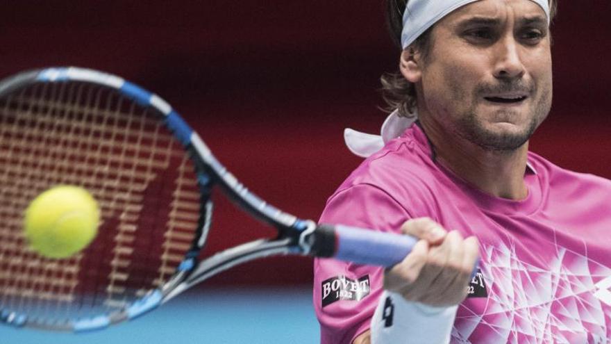 David Ferrer golpea de derecha en el reciente torneo de Viena.