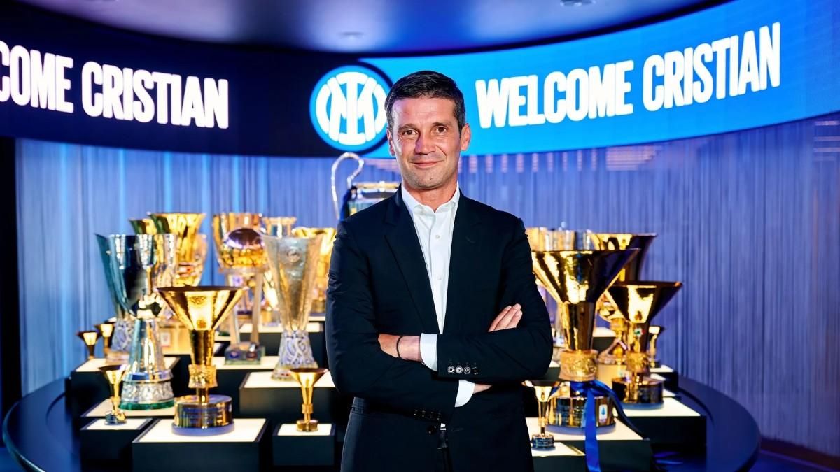 Chivu, nuevo entrenador del Inter de Milan