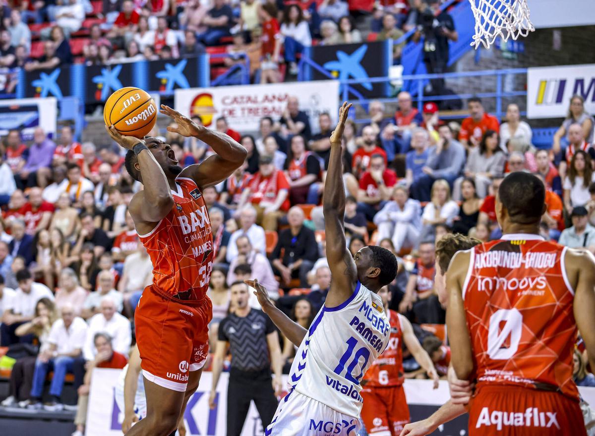 Imatges del Baxi Manresa - València Basket