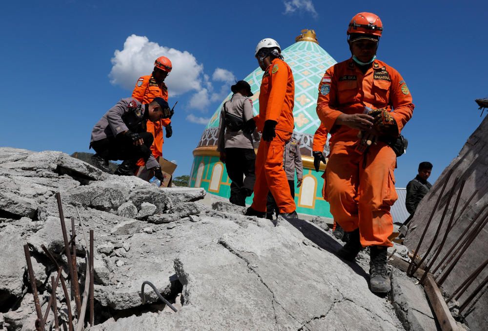 Terratrèmol a l'illa de Lombok a Indonèsia