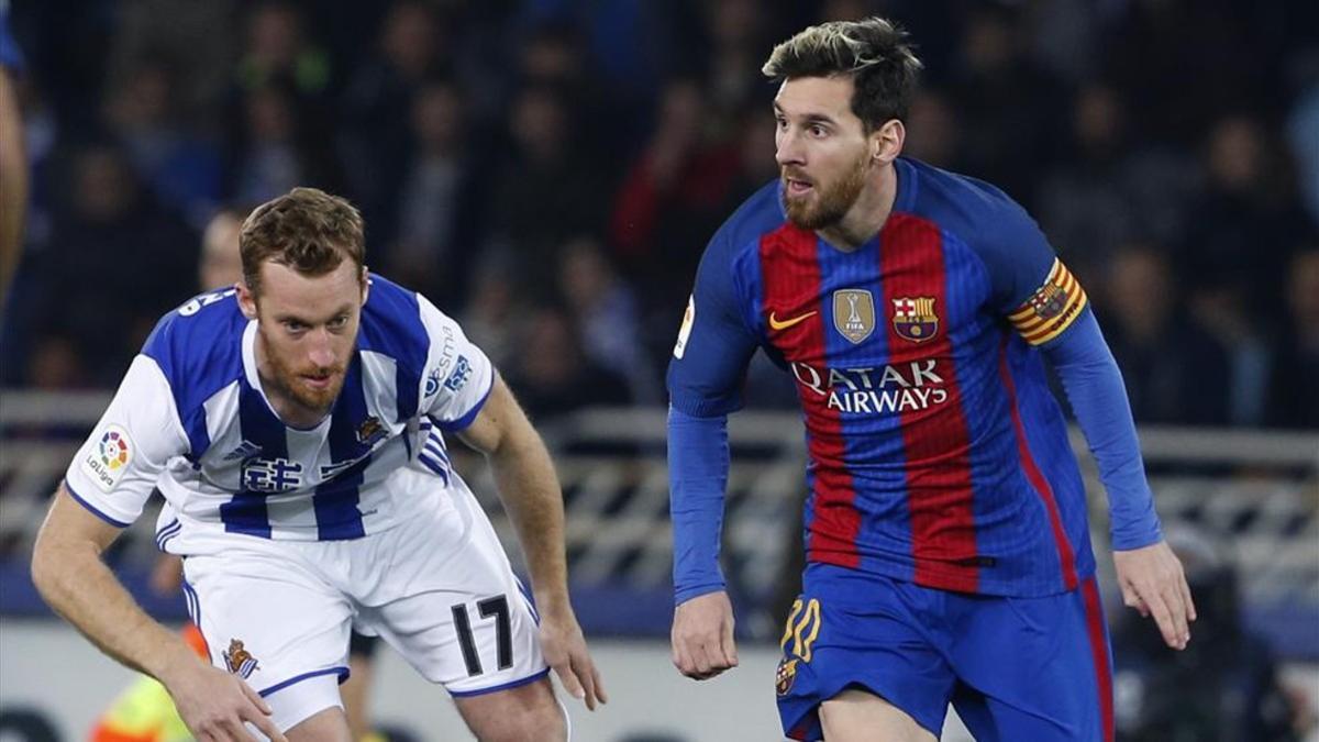 Messi apenas está tocando balón y está sufriendo muchísimo en Anoeta
