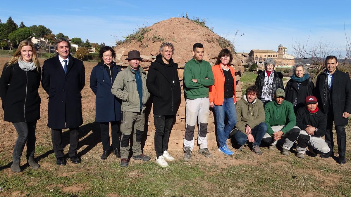 Una de les barraques recuperades al Mas de Sant Iscle, a Sant Fruitós de Bages