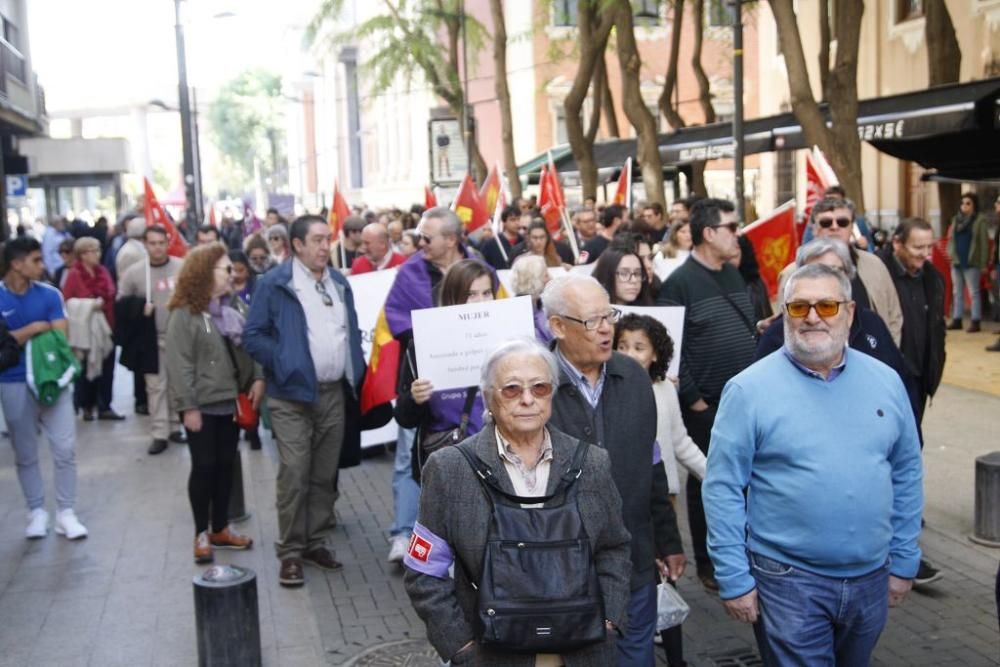 Manifestación en Murcia por el día contra la violencia de género