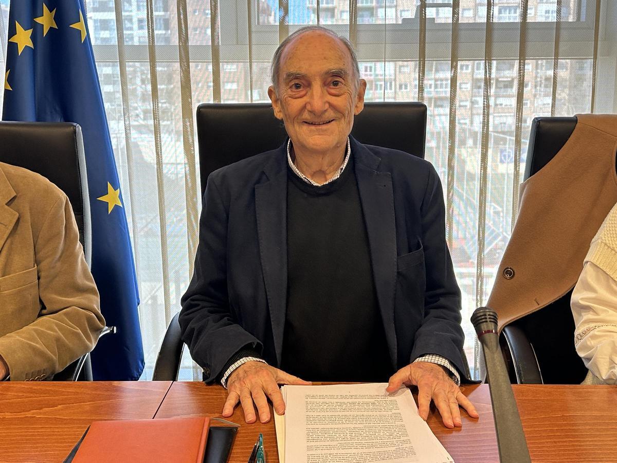 El expresidente de la CHS, José Salvador Fuentes Zorita, ha comparecido este lunes en la Asamblea Regional para analizar la situación del Trasvase Tajo-Segura.