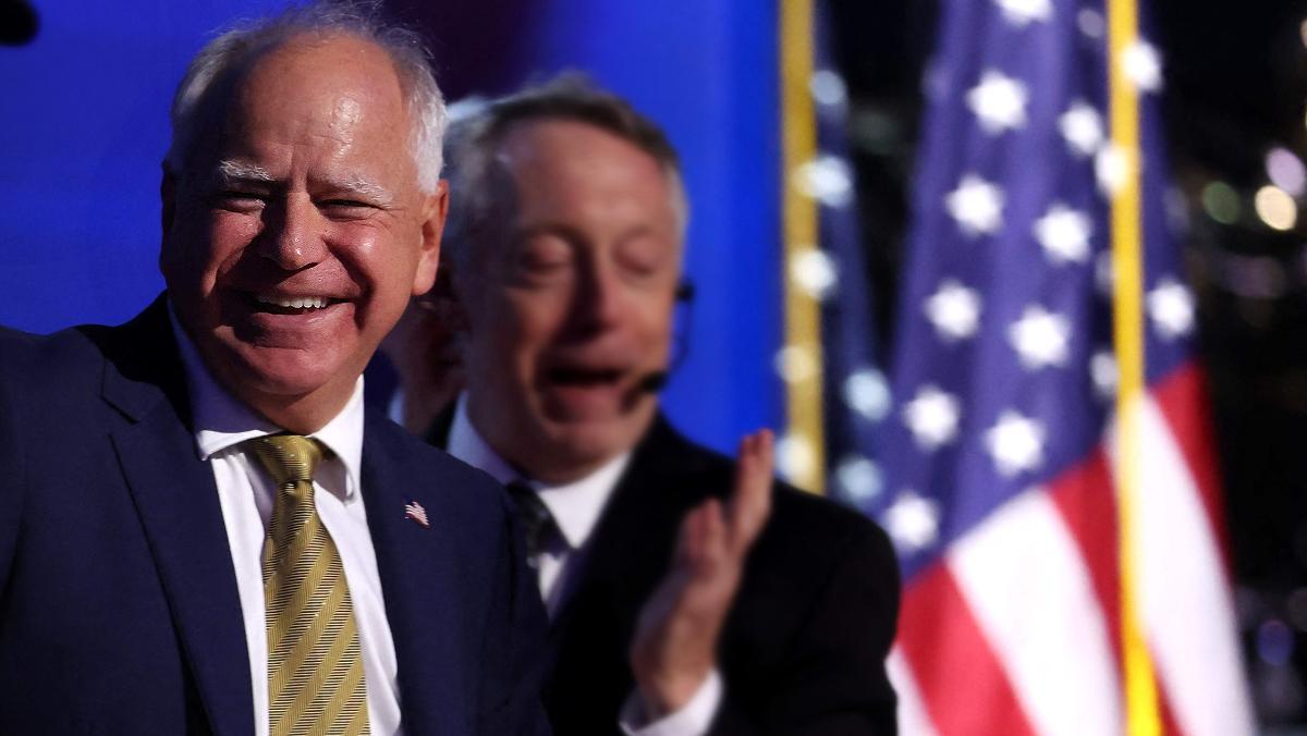 Tim Walz, en la convención demócrata.