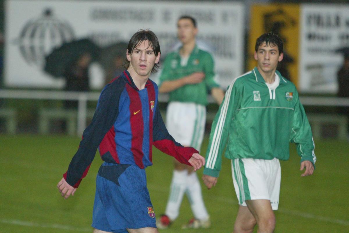 Leo Messi, a la imatge el novembre del 2003, va passar pel Municipal de Vilobí amb el Barça juvenil i cadet