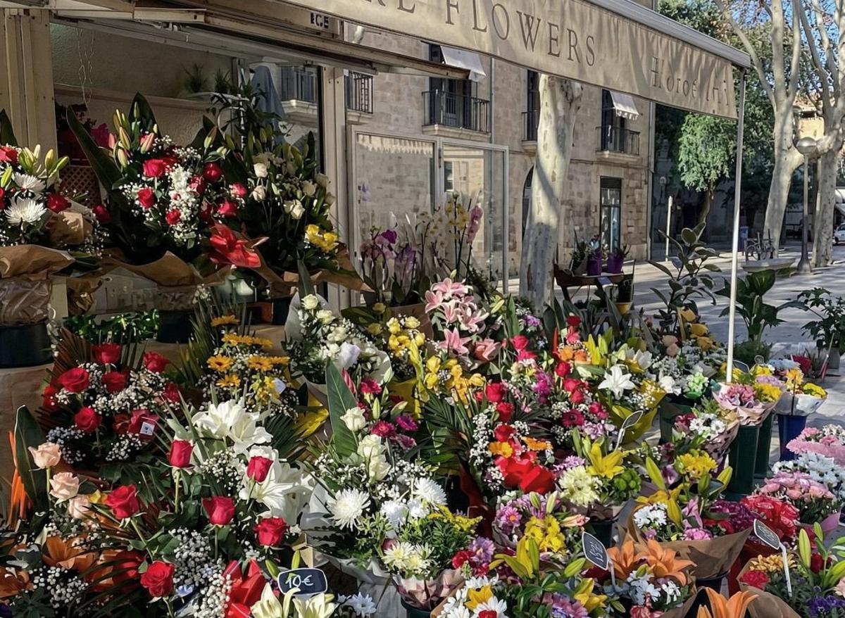 «Regalar flors és una manera de dir ‘T’estim’ sense dir-ho»