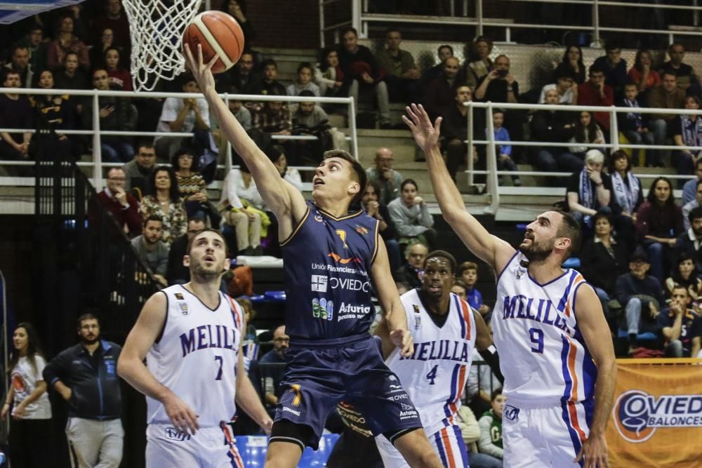 Partido de baloncesto entre Unión Financiera Oviedo y Melilla