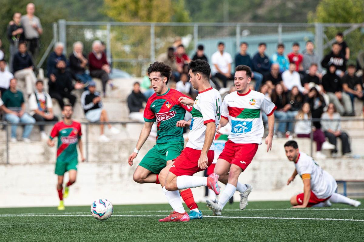 Imatge del duel entre Puig-reig i Sant Quirze de l'anada