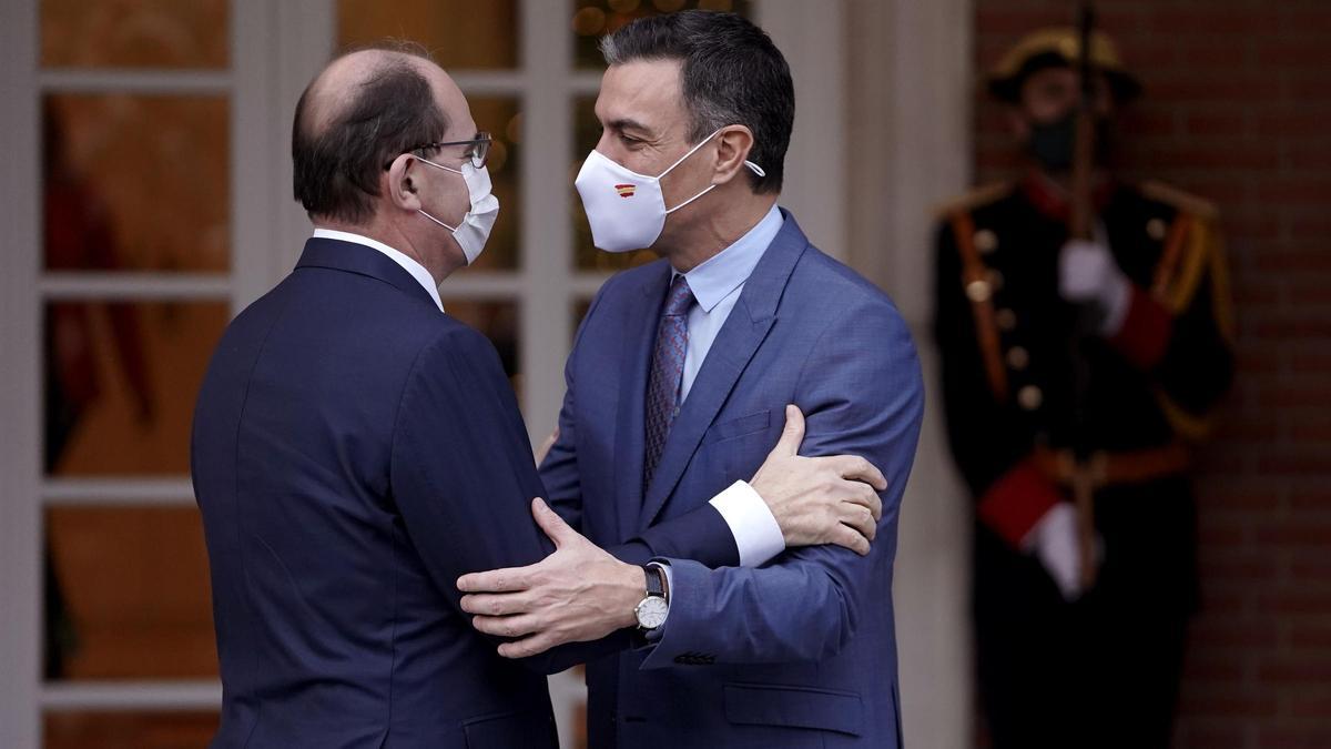 El presidente del Gobierno, Pedro Sánchez, y el primer ministro francés, Jean Castex.