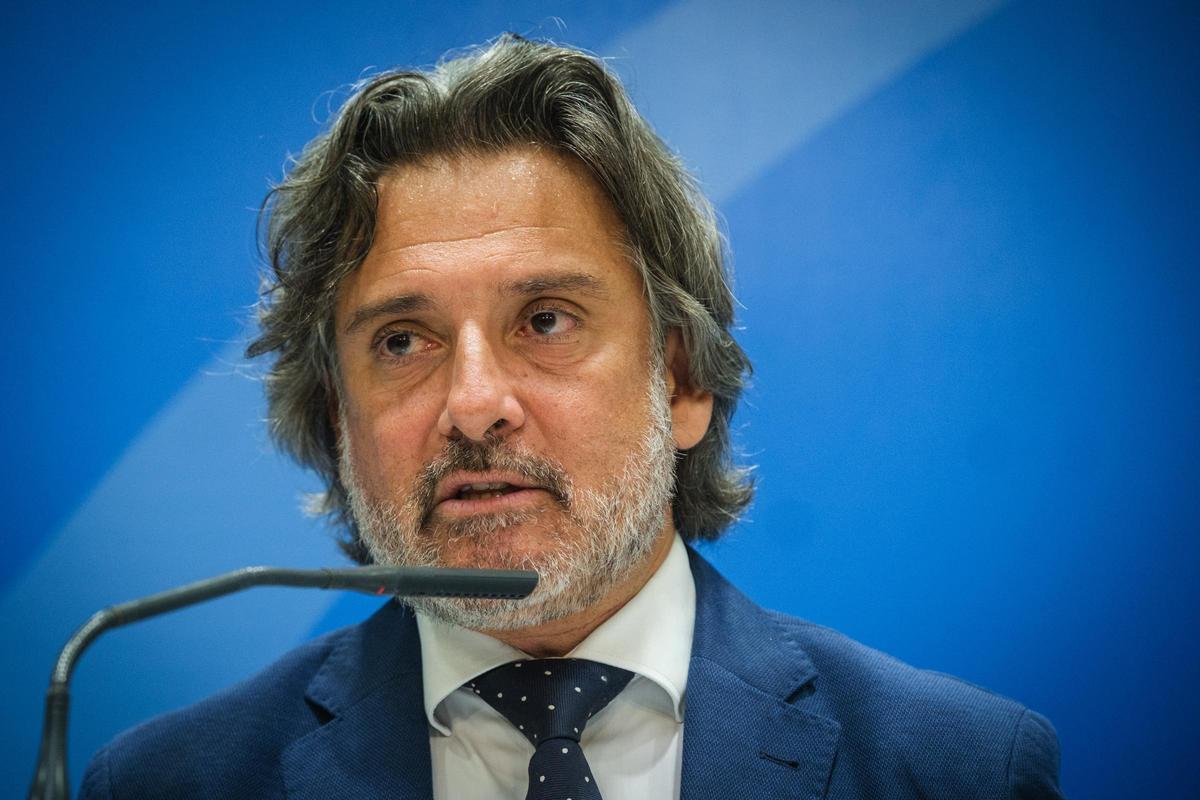 Gustavo Matos, vicepresidente segundo del Parlamento de Canarias, durante la rueda de prensa de este martes.