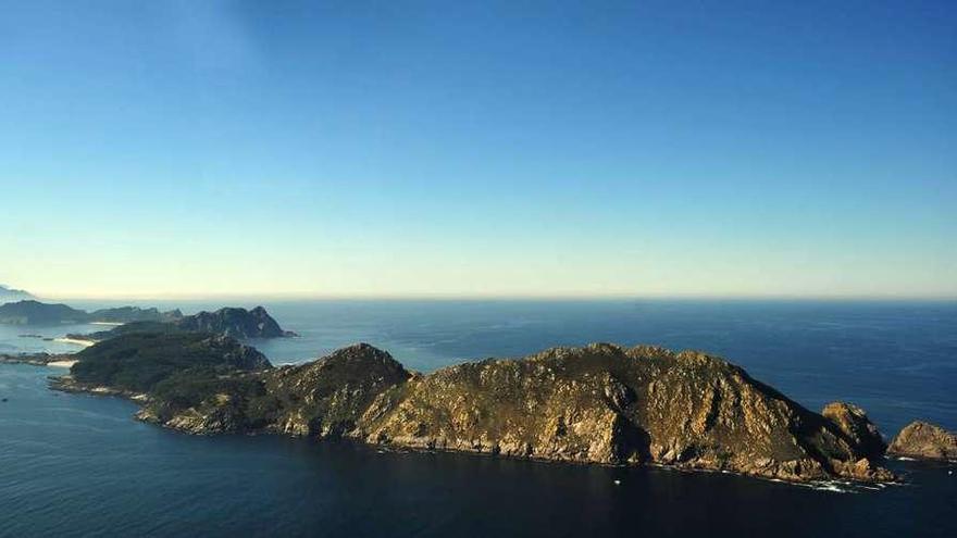 Una panorámica de las islas Cíes, que forman parte del Parque Nacional. // Iñaki Abella