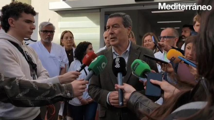 El conseller de Sanitat, Marciano Gómez, visita la nueva unidad multidisciplinar de ELA y Enfermedades Raras y las Urgencias del Hospital General de Castellón