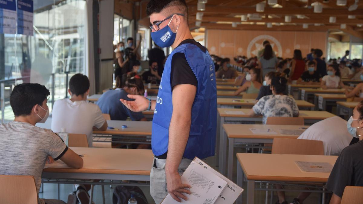 A mediados de mes ya se habrán examinado los 200.000 jóvenes de toda España.