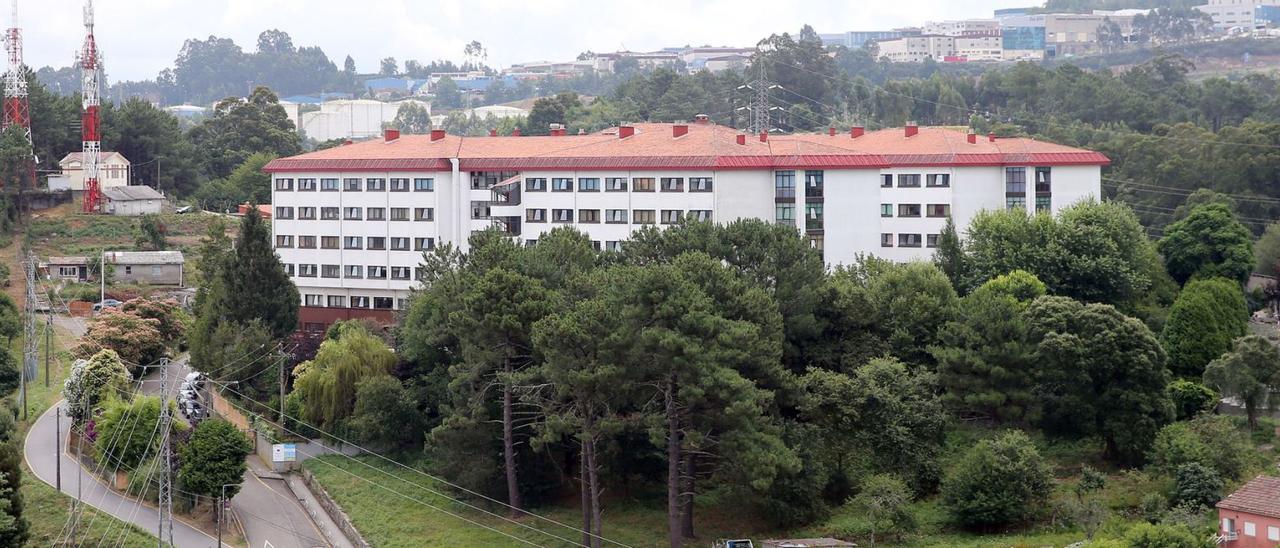La Xunta inicia las reformas para el nuevo modelo de residencias de mayores  por la del Meixoeiro - Faro de Vigo