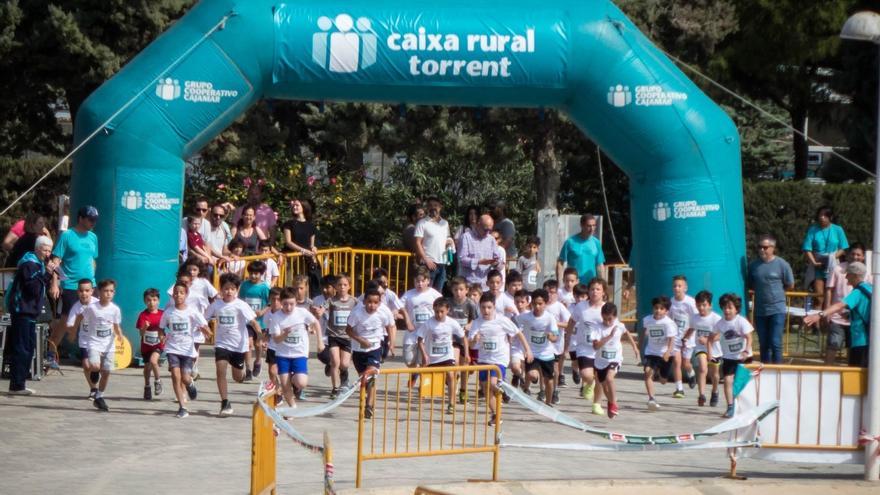 El Catarroja UE organiza si XV Carrera Escolar