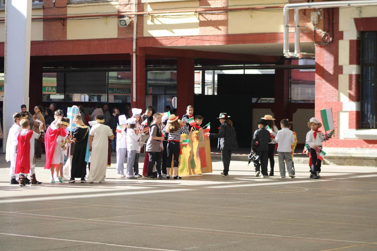 Las fiestas de carnaval de los colegios Liceo Mierense, Vega de Guceo, Beata Imelda-Santo Tomás y Gervasio Ramos.