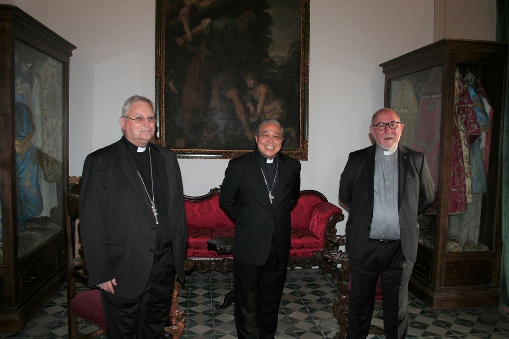 El nuncio del Papa Francisco se interesa por la reconstrucción de Lorca