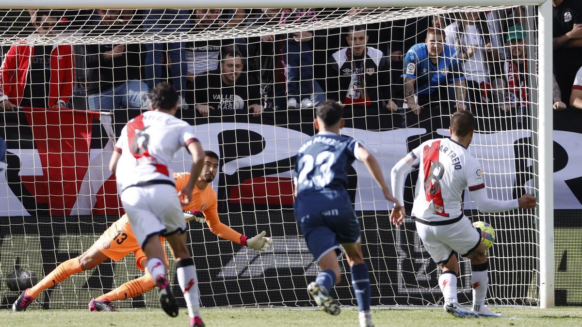 Trejo, durant el primer llançament de penal