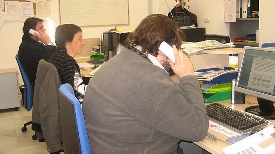 Sin teléfono. Empleados municipales intentaron llamar por teléfono ayer, sin éxito.
