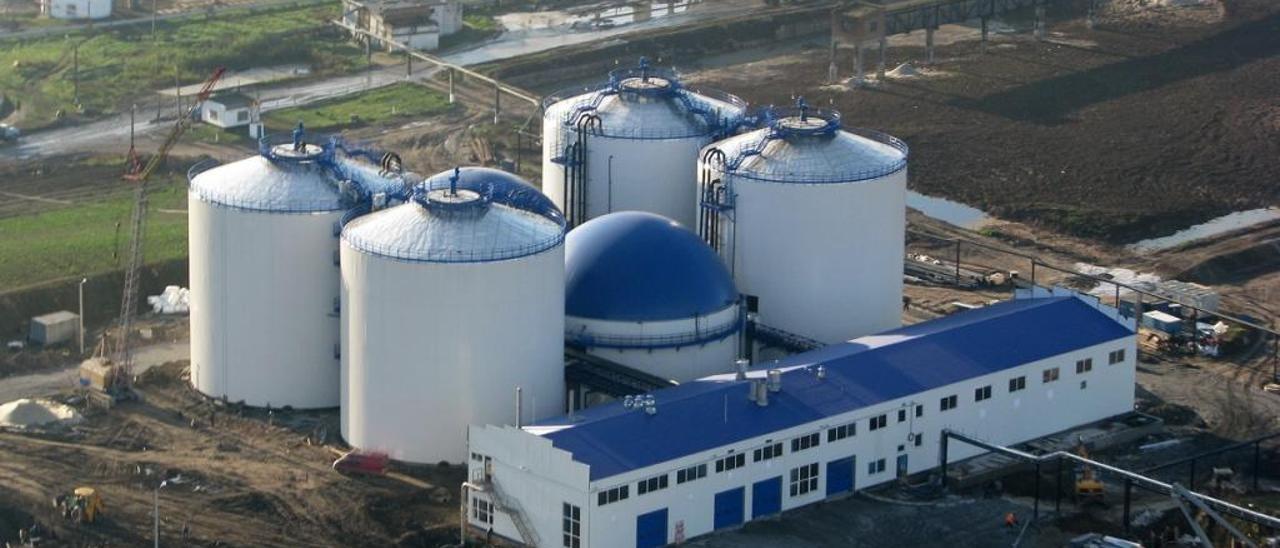 Planta de biogás integrada en una industria de producción de azúcar en Ucrania que utiliza la pulpa de la remolacha como materia prima.
