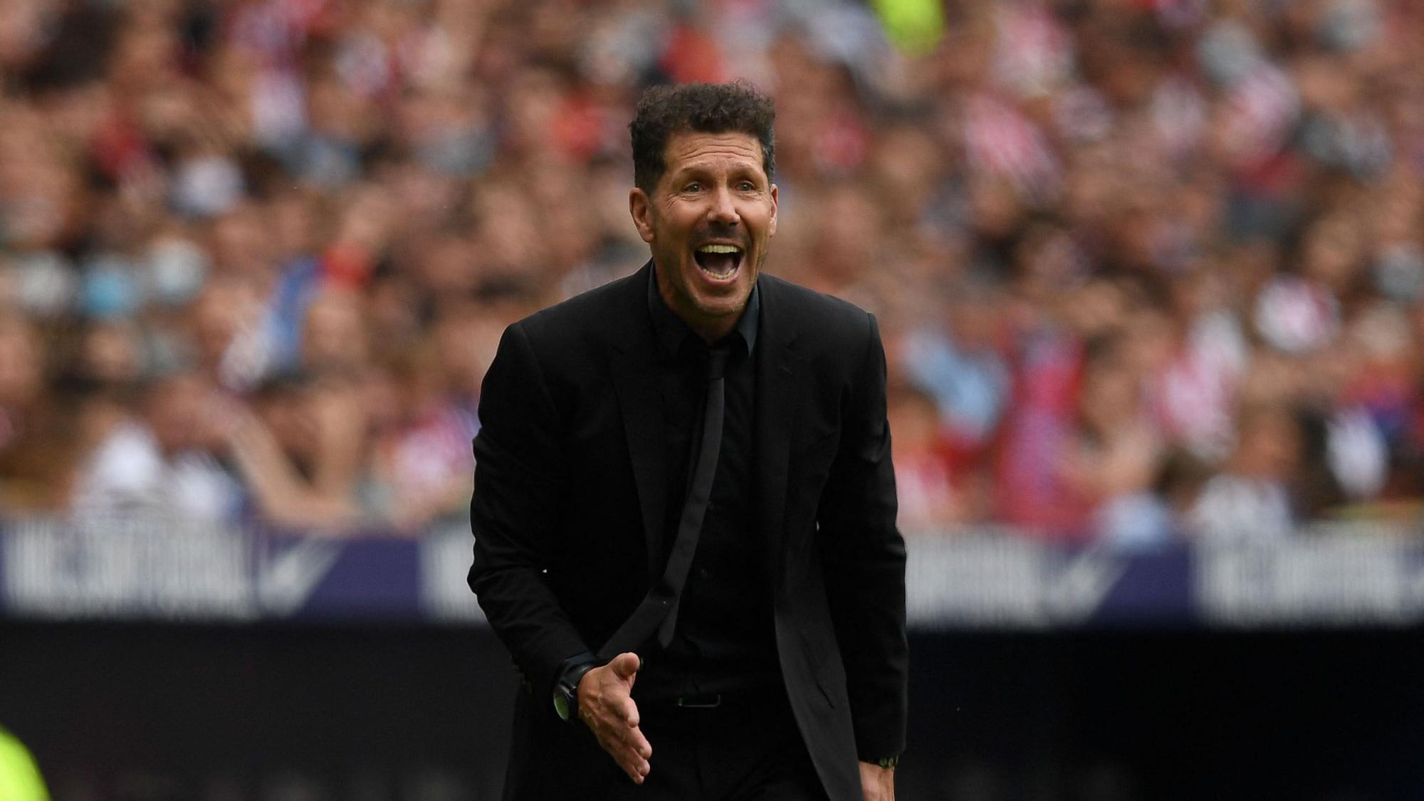 Simeone defendió a Piqué de las críticas | AFP