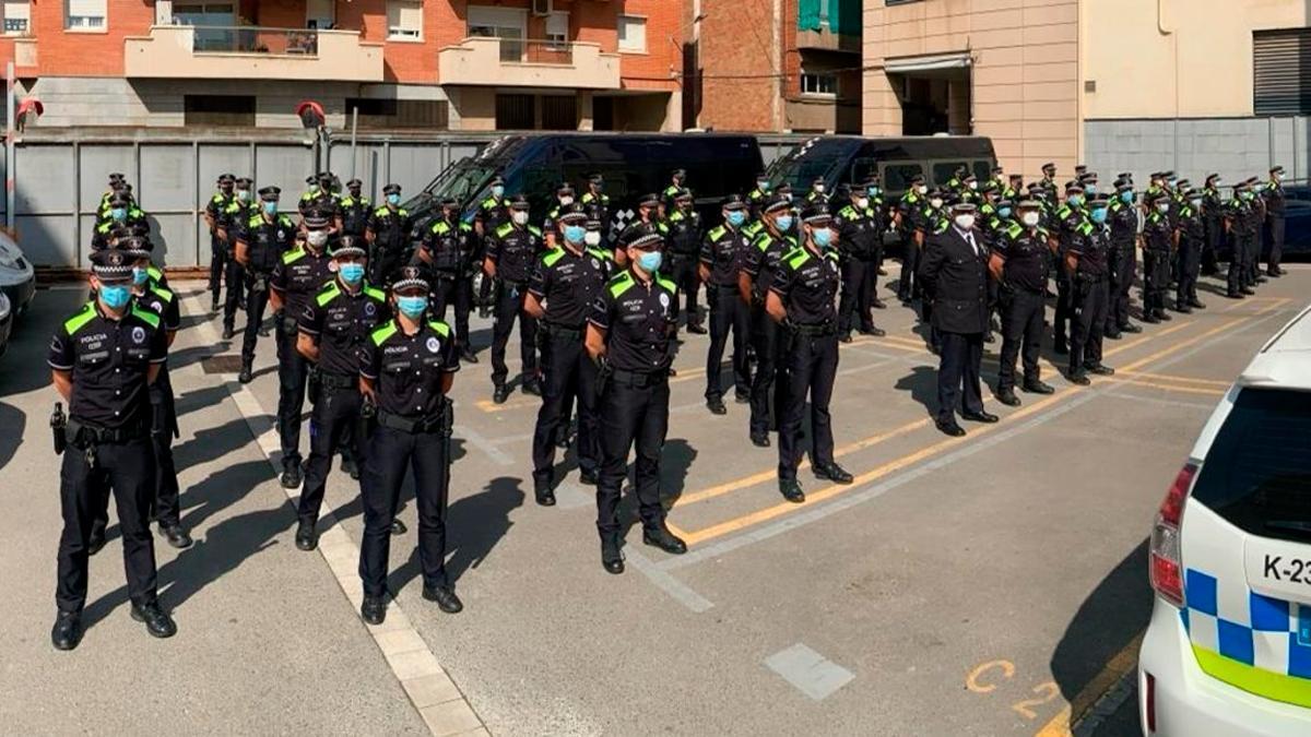 Descubre el sorprendente salario de un agente de la Guardia Urbana de Barcelona