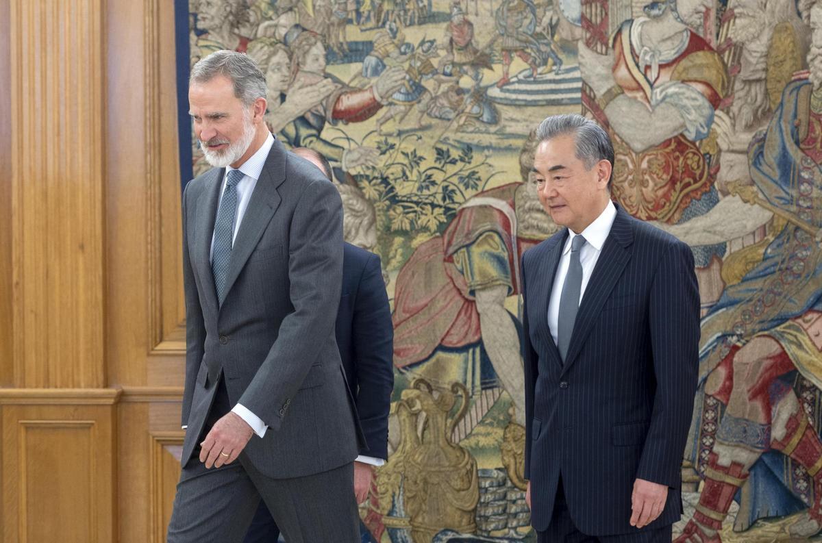 El Rey recibe al ministro de Relaciones Exteriores de China, Wang Yi