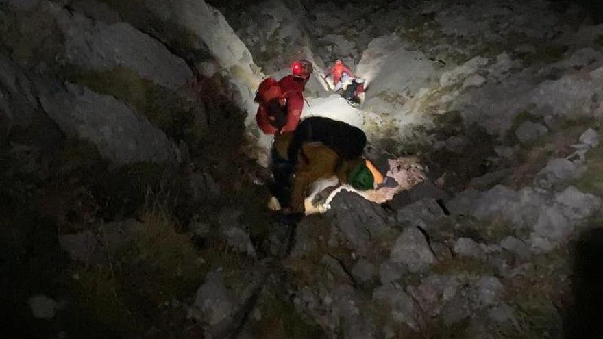 Rescaten durant la nit dos muntanyencs que havien quedat bloquejats al massís del Pedraforca