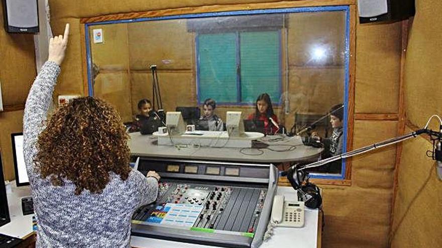 La Bisbal fa una aposta per recuperar la programació pròpia de la ràdio local