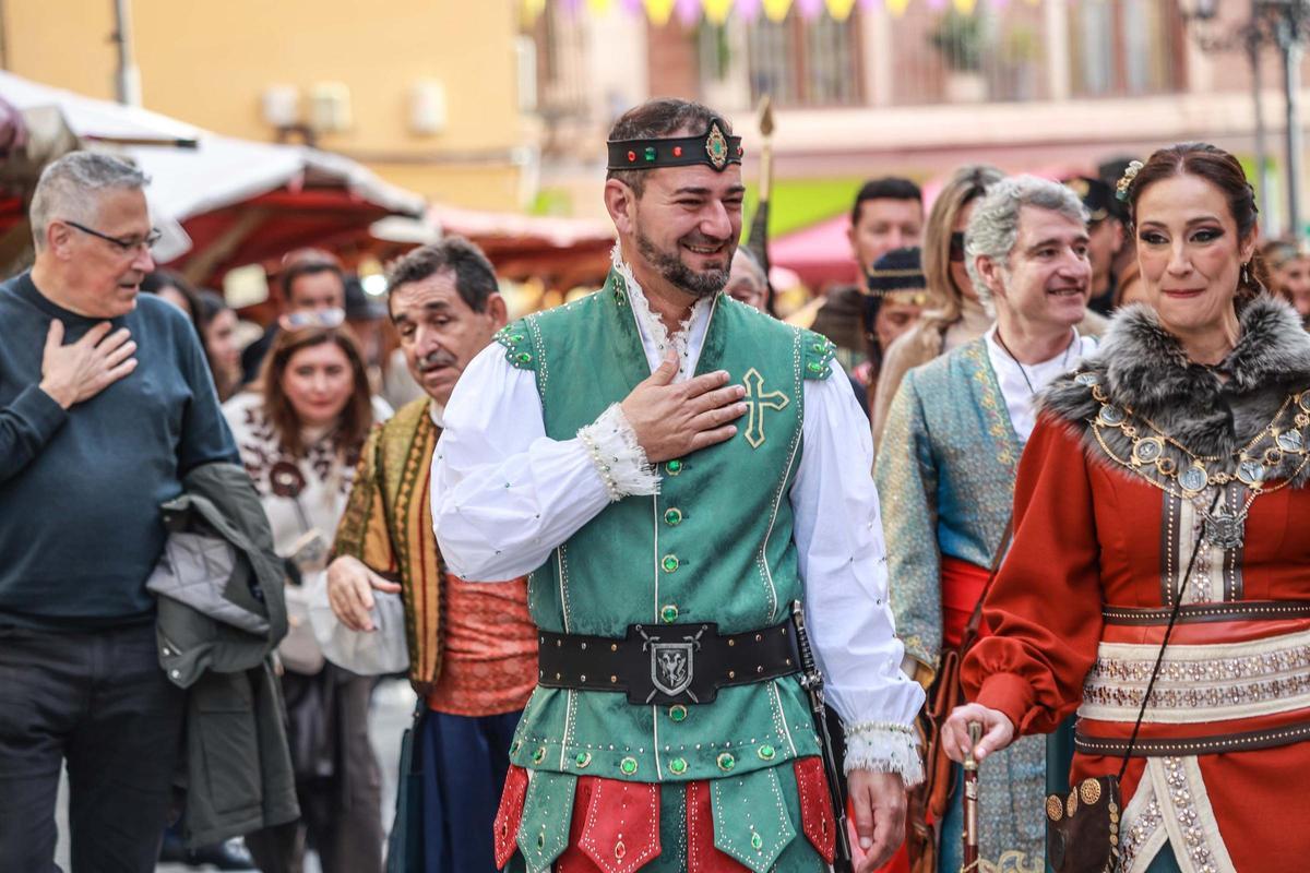 Estas son las mejores imágenes del arranque del Mercado Medieval de Orihuela 2026