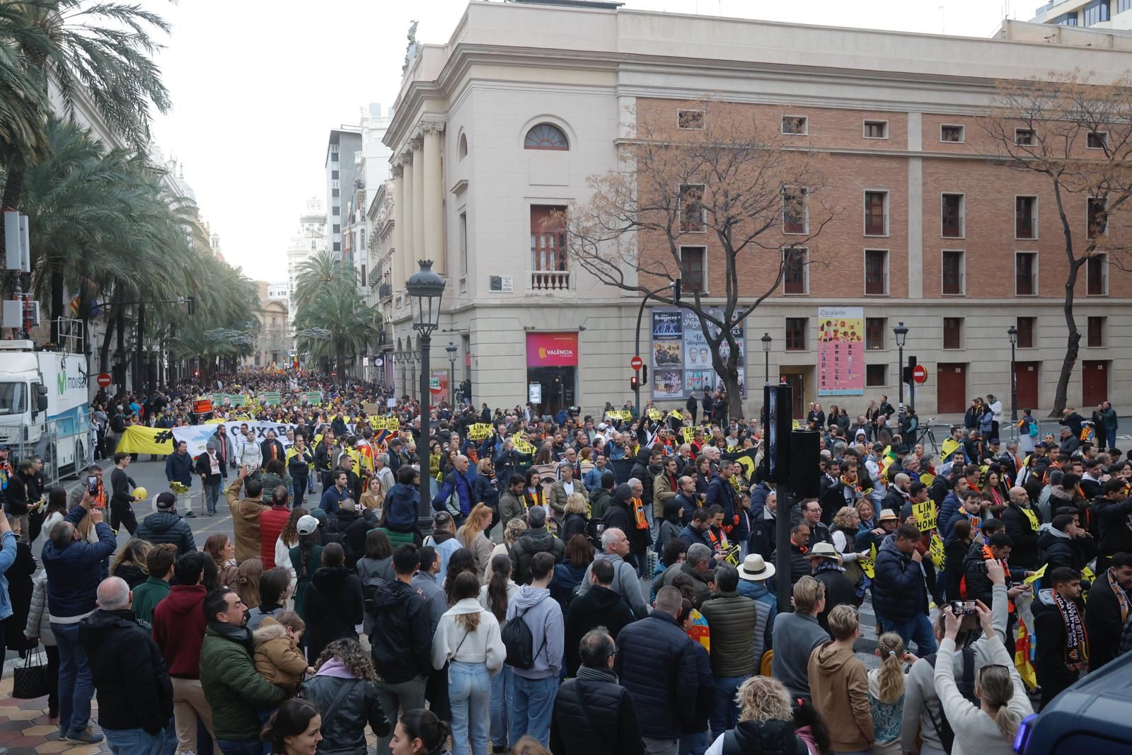 Galería: El valencianismo vuelve a manifestarse para la marcha de Lim