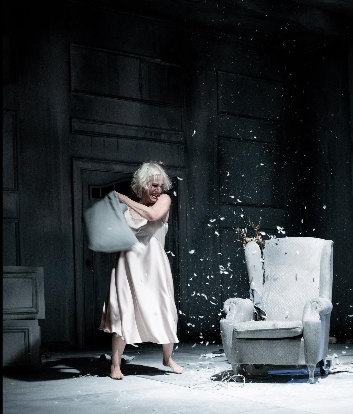 Anabel Alonso, durante 'La mujer rota'.