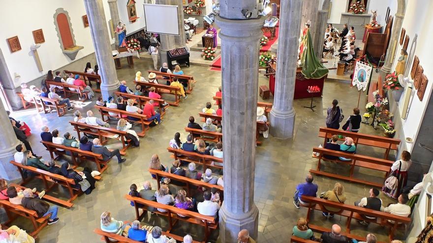 Santa Lucía, entre mejunjes y chicharrones